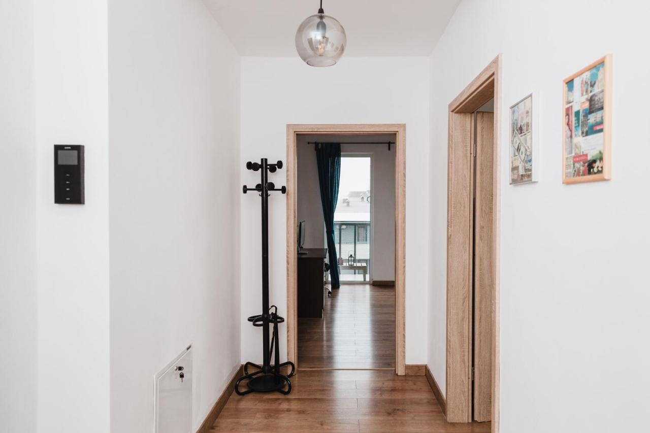 City View Apartment With Free Parking Cluj-Napoca Exterior photo