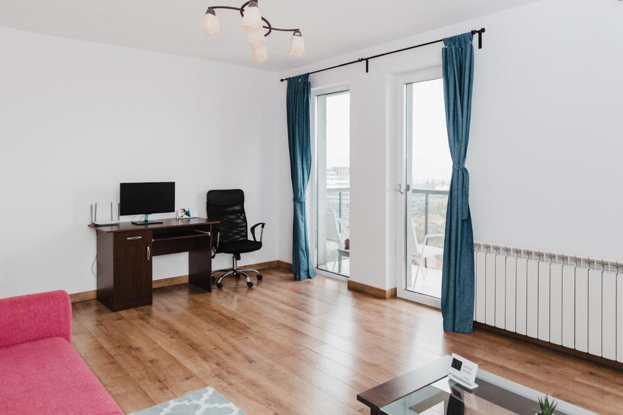 City View Apartment With Free Parking Cluj-Napoca Exterior photo